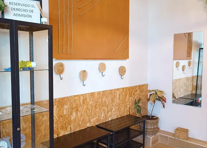 Nomada - Surf & Pilgrim House *