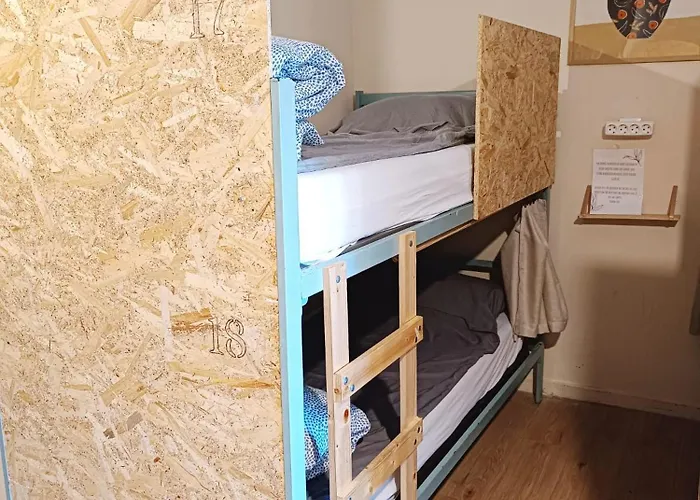 Nomada - Surf & Pilgrim House Vandrerhjem San Vicente De La Barquera